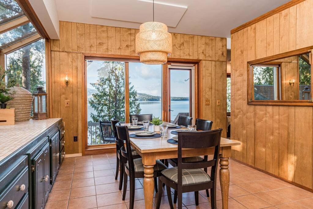 Waterfront Retreat With Fireplace, Hot Tub & Sauna Villa Port Townsend Exterior photo